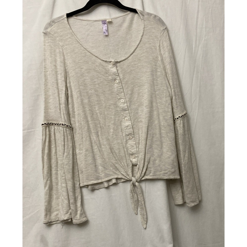 Alya Ivory Long Sleeve Gauze Knit Long Sleeve Tie Front Top w/Sleeve Detail - L